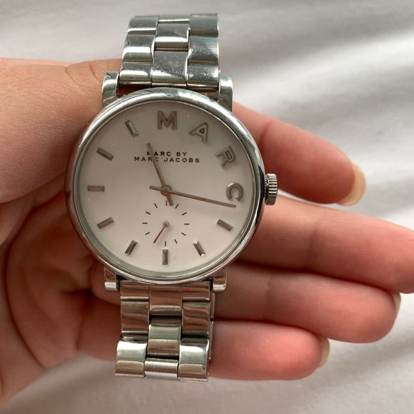 Marc Jacobs Silver Watch - Picture 1 of 5